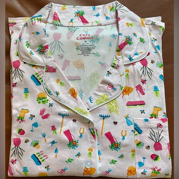 BNWT! Unbranded Sample, “the garden club” short sleeve, capri, PJs, pale pink - Picture 3 of 13
